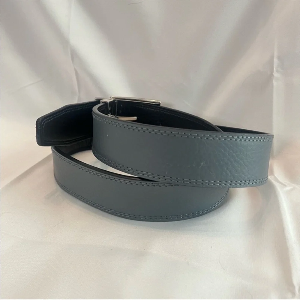 Nike Men's Reversible Classic Belt black/Grey Size
32 Small Leather - Picture 7 of 13